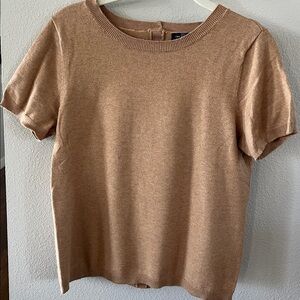 Camel short sleeve sweater